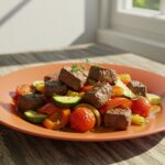 Sauté de boeuf méditerranéen prêt à être dégusté, une recette saine et savoureuse.